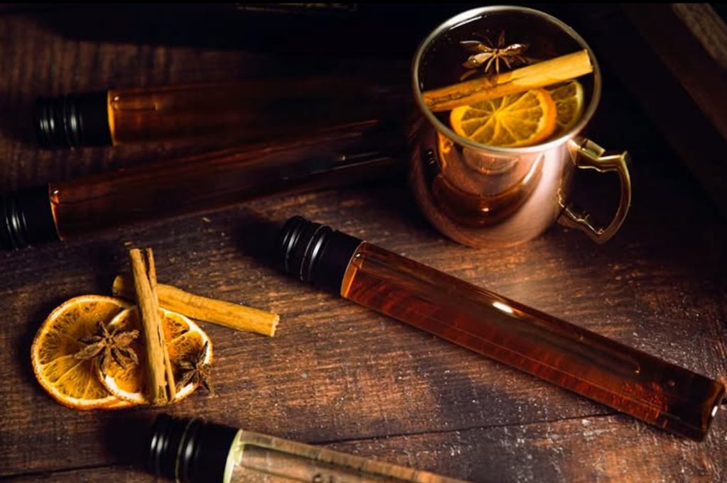 mini wine test bottle suppliers, refillable glass wine bottles, glass wine in tube bottle supplier, glass wine in tubes for sale